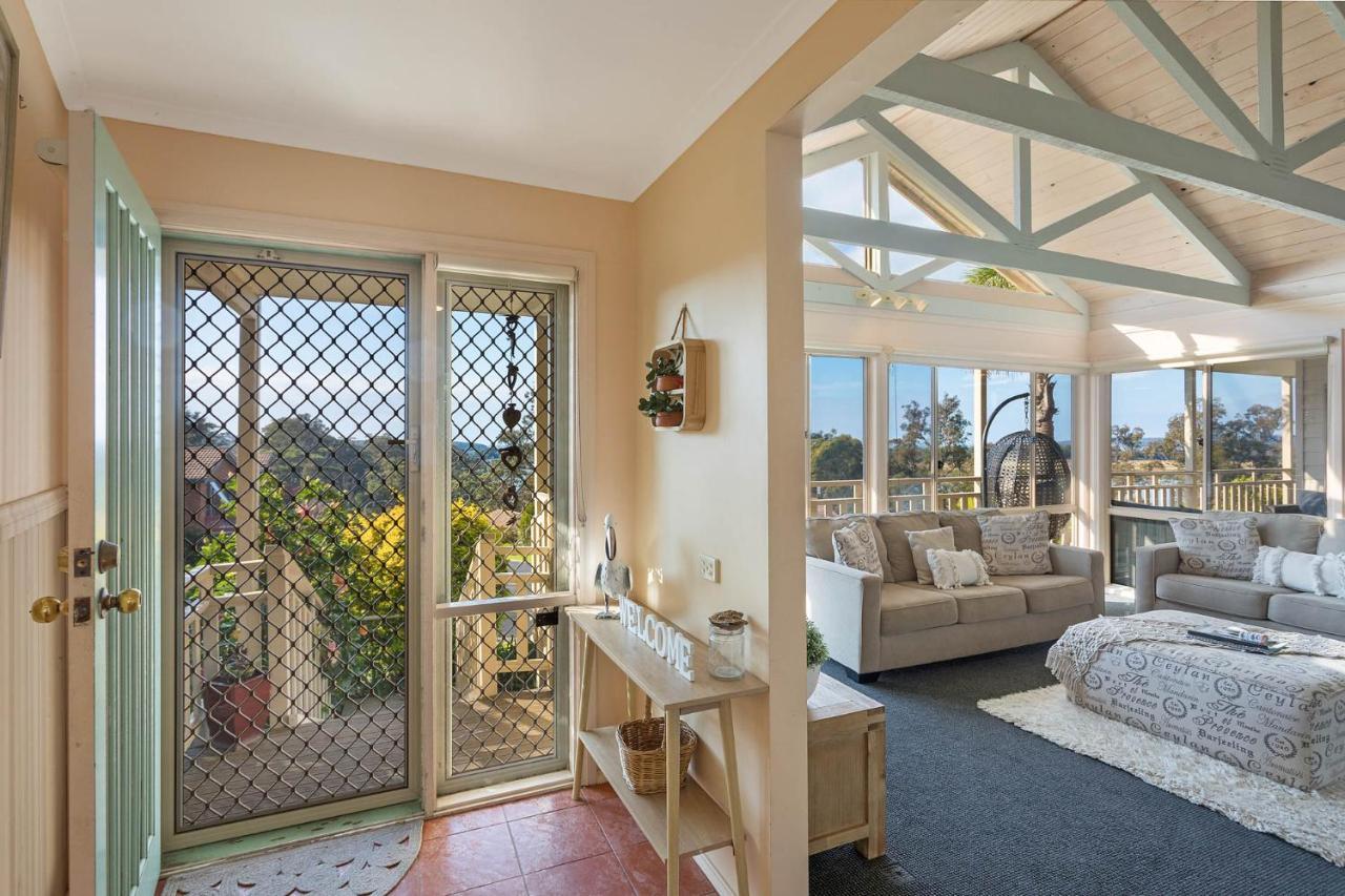 Pelican Lake Holiday House Merimbula Extérieur photo
